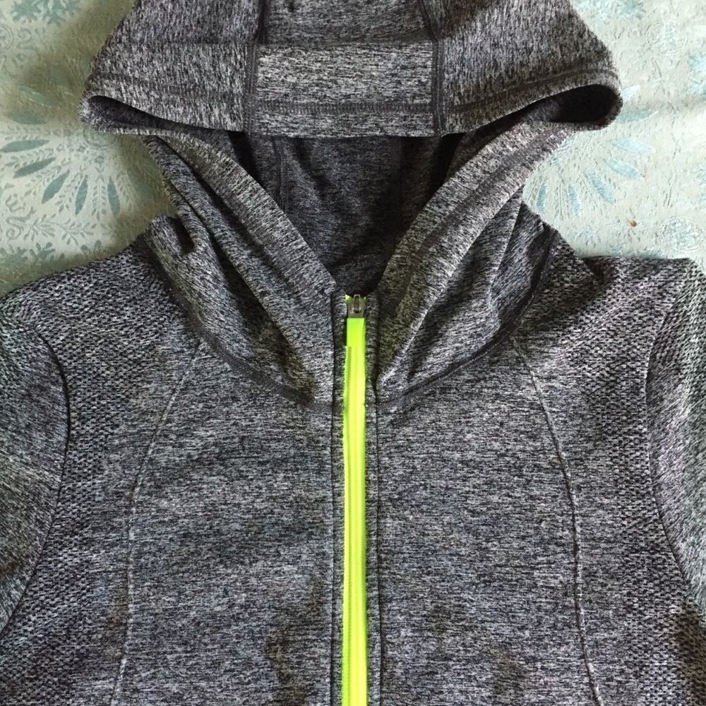 Forever 21 Woman’s Jacket - Picture 5 of 6